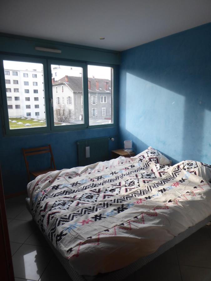 Chambre Dans Un Appartement Annecy Gare-Centre Buitenkant foto